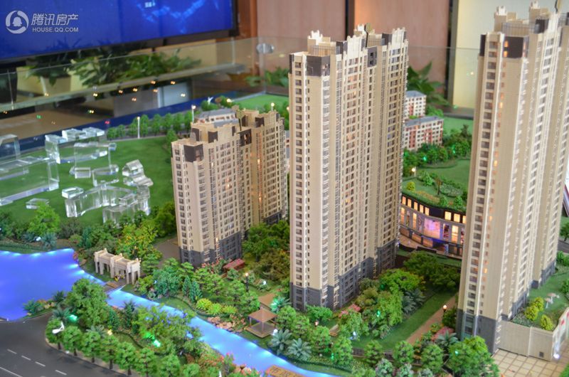 红星紫郡实景图之沙盘图